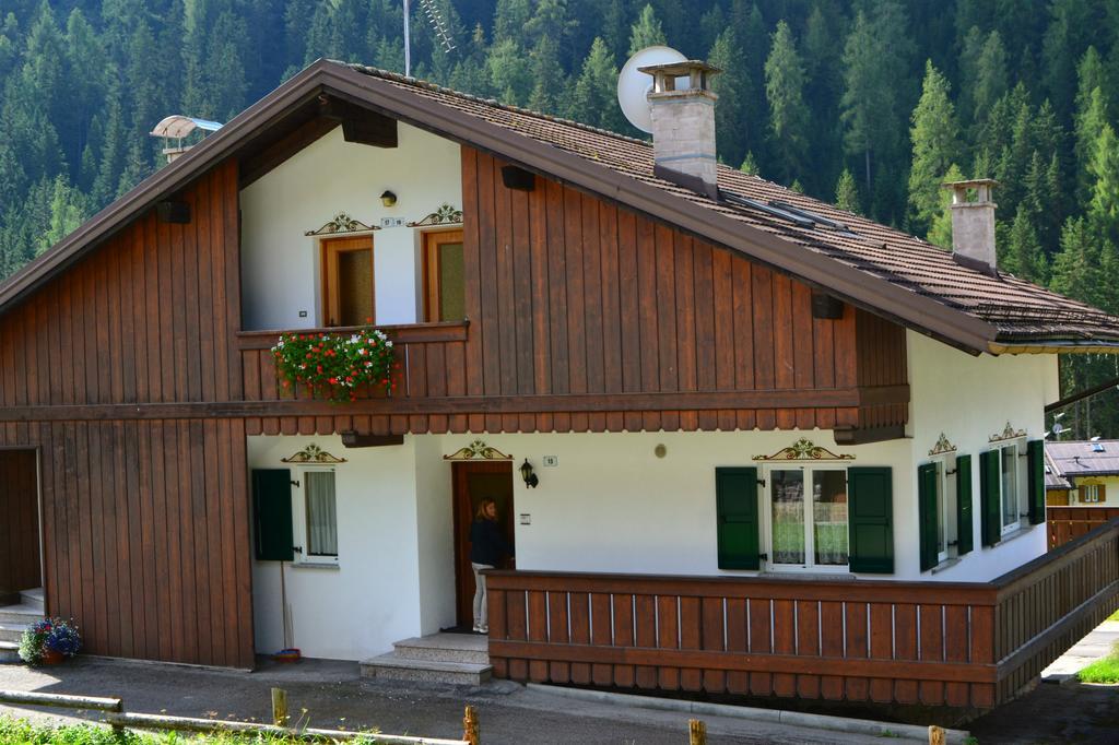 Appartement Cesa Elena à Canazei Chambre photo