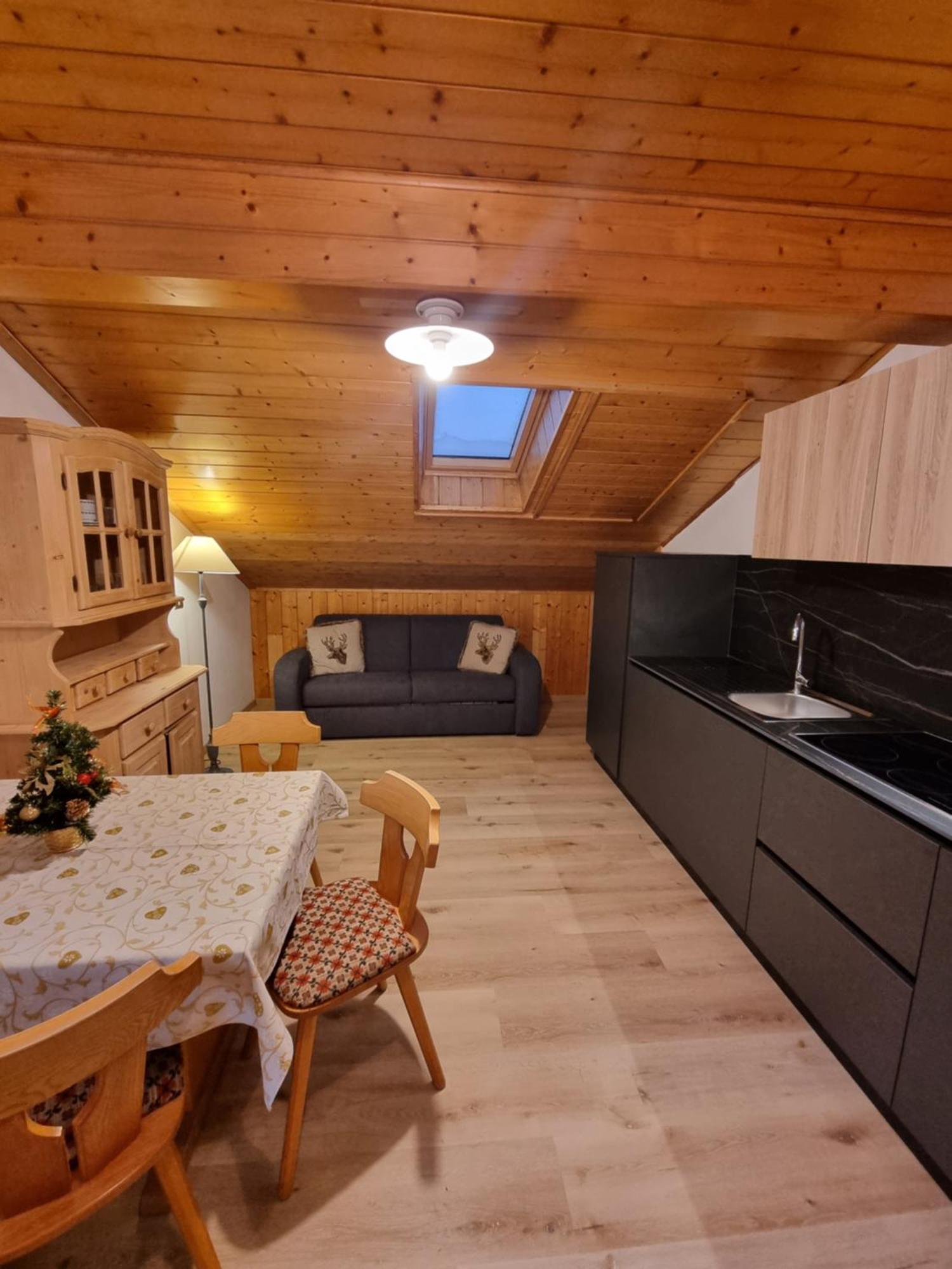 Appartement Cesa Elena à Canazei Extérieur photo