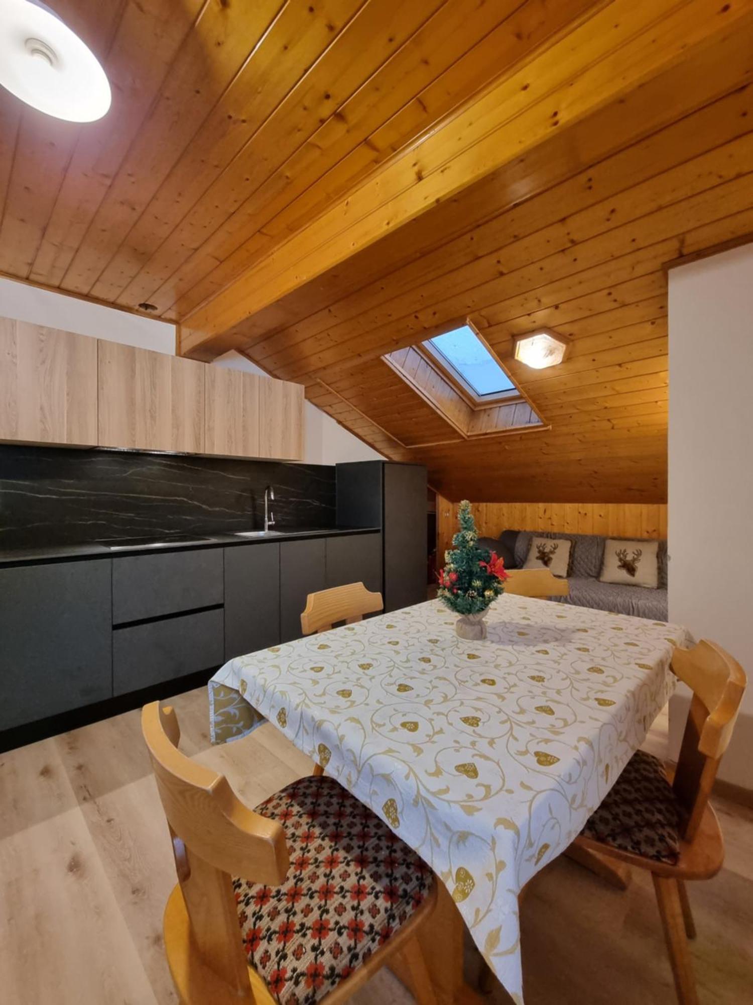 Appartement Cesa Elena à Canazei Extérieur photo